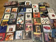 100st CD-skivor med Klassisk musik samt lite jul