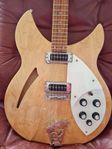 Rickenbacker 330 2010