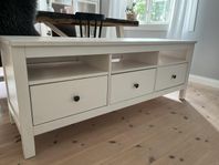 Hemnes TV-bänk 