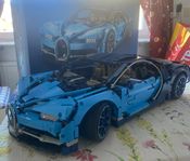 Lego Technic Bugatti Chiron. 42083