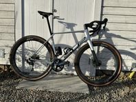 Superior X-Road 56cm Team Issue (öppen för byte till XC)