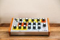 Sirin Analog Synthesizer, Limited Edition från Moog Music