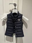 Moncler väst