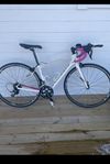 Specialized Ruby EQ Metallicvit/ Rosa