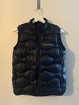 Peak Performance HELIUM DOWN VEST JUNIOR  strl 160