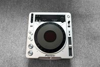 Pioneer CDJ 800 mk2 cd/mp3 spelare