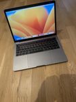 MacBook Pro 2017 i5 / 8GB / 128GB / 11 cykler