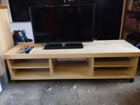 32" Grundig TV med Tvbänk