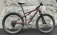 Specialized Epic EVO Expert - cyklad 2 mil