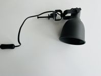 Lampa hylla/säng