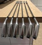 Taylormade P•7MC (5-PW stiff)