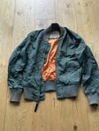 Alpha Industries jacka grön 