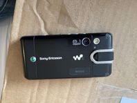 Sony Ericsson W995