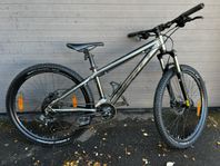 Scott Roxter 26” 16-vxl hydr disc mountainbike 