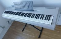 Yamaha P-60 Digital Piano