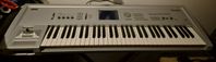 Korg Triton classic 61 + pcm 03