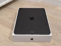 iPad Air 10,9 tum Wi-Fi 64 GB – rymdgrå