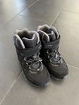 Treksta vinterskor Goretex stl 30