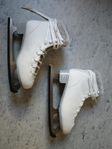 Women´s figure skates