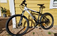 Mountainbike ramstorlek medium