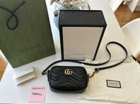 GUCCI mini GG Marmont chain shoulder bag