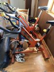 Pulsefitness spinningcykel 