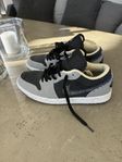 Nike Air Jordan 1 Low Crater Grey 