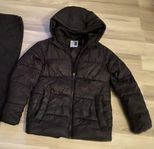 vinterjacka från Jack and Jones storlek 152