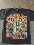 T-shirt Kiss inköpt på Nya Zeeland