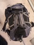 Oztrail väska 45L