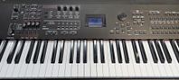 Yamaha S90XS Stagepiano och Synthesizer 