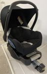 bilbarnstol och ISOFIX base maxi-cosi