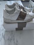 valentino rockstud sneakers 