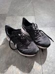 Nike Air Zoom Pegasus 36 - Strl 39