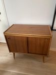 Antikt sideboard i teak