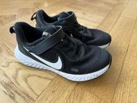 Nike Revolution sneakers