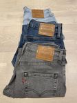 Levi's 502 Jeans