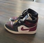 air Jordan beetroot 