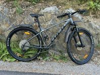 mountainbike 10 vxl Trek Xcaliber storlek L -29 tum