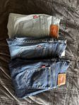 Levis jeans