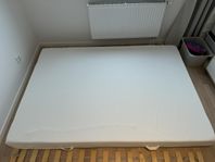 oandvänd skummadrass IKEA 140x200, ribbor, tillbehör