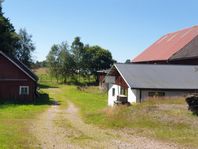 Gård på ca 6,5 ha till salu i Långaryd, Hallands inland