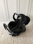 Britax babyskydd + isofix bas