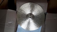 Paiste Signature Traditional Hi-Hat 13" Medium-Light