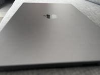 Macbook Pro M1 Max 16”