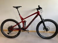 Ny - Trek Remedy 7 XL Crimson/röd 2022