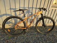 Trek X-Caliber 7	Nyskick Storlek M 