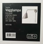 vägglampa