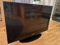 32 tums LCD TV