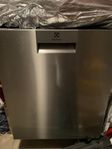 Diskmaskin Electrolux XXL ESG89300UX